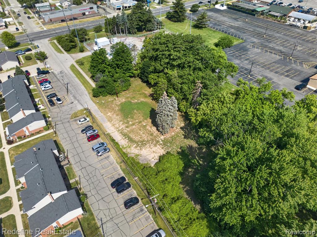 8304 Lanewood Street Property Photo 4