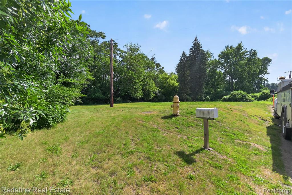 8304 Lanewood Street Property Photo 8