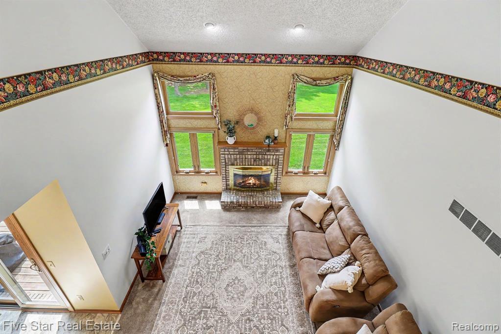 10100 Abrams Fork Property Photo 6