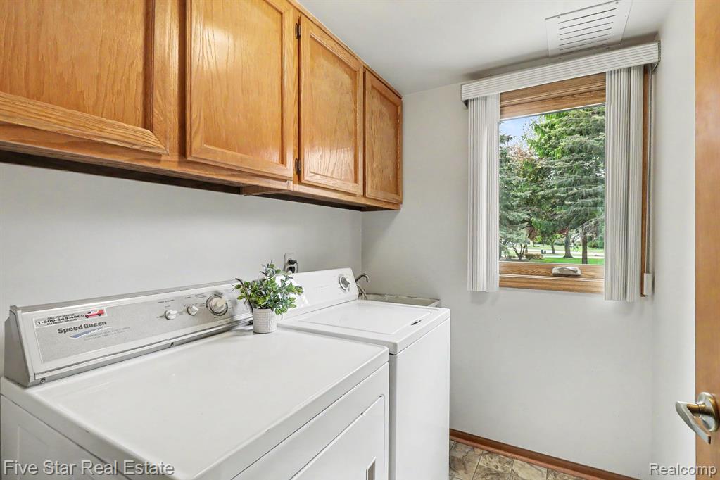 10100 Abrams Fork Property Photo 18