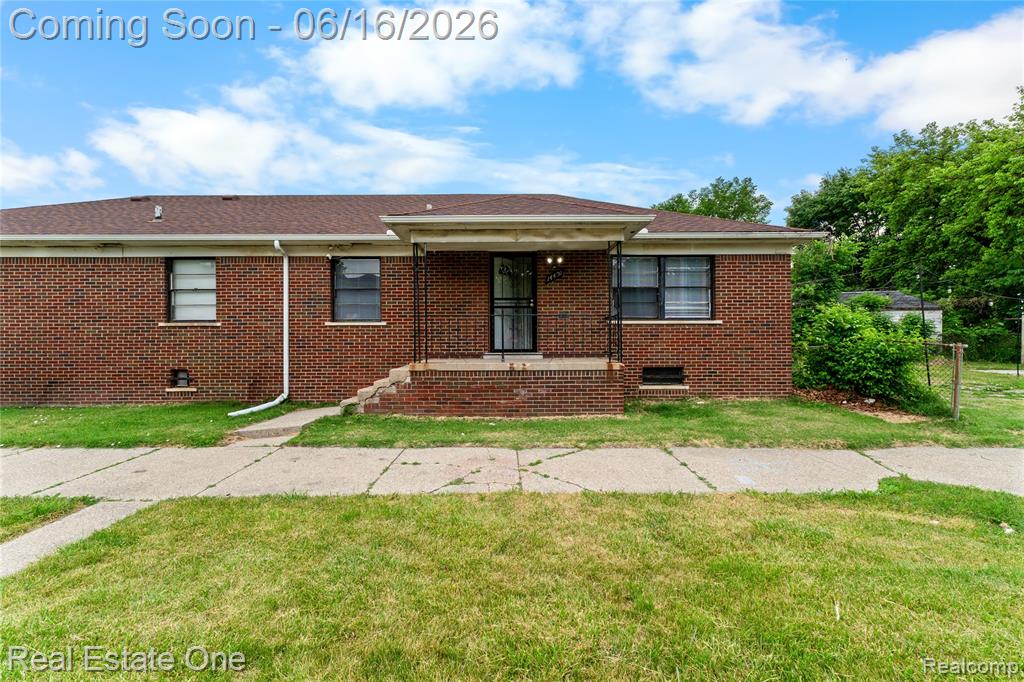 5200 Chalmers Street Property Photo 6