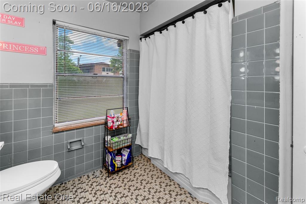 5200 Chalmers Street Property Photo 15