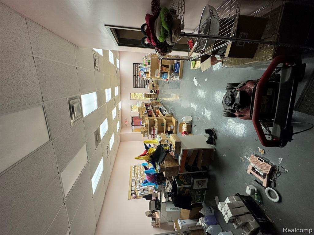 13565 Dix Toledo Road Property Photo 5