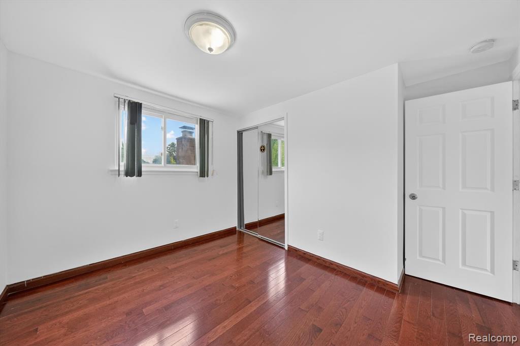 8452 Doncaster Dr Property Photo 29