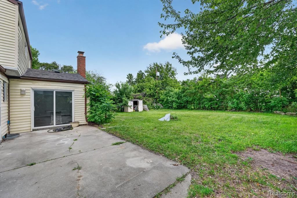 8452 Doncaster Dr Property Photo 42