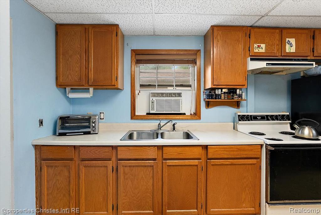 27428 Townley Street Property Photo 19