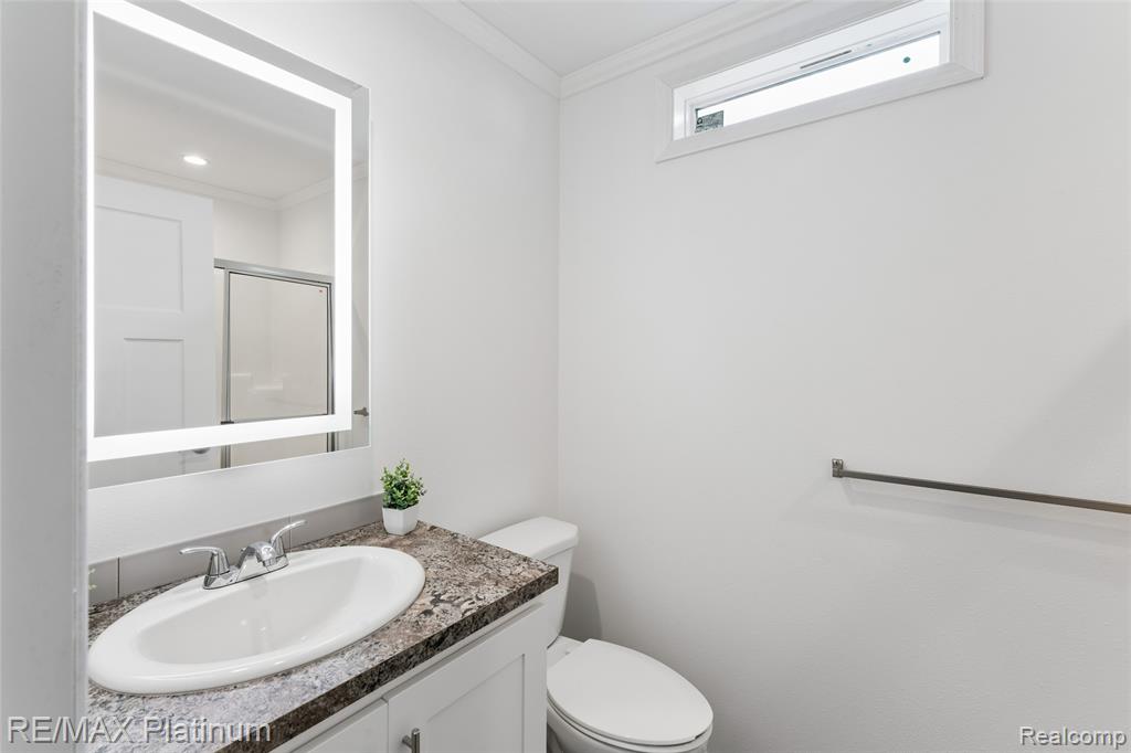 24 Sunset Lane Property Photo 6