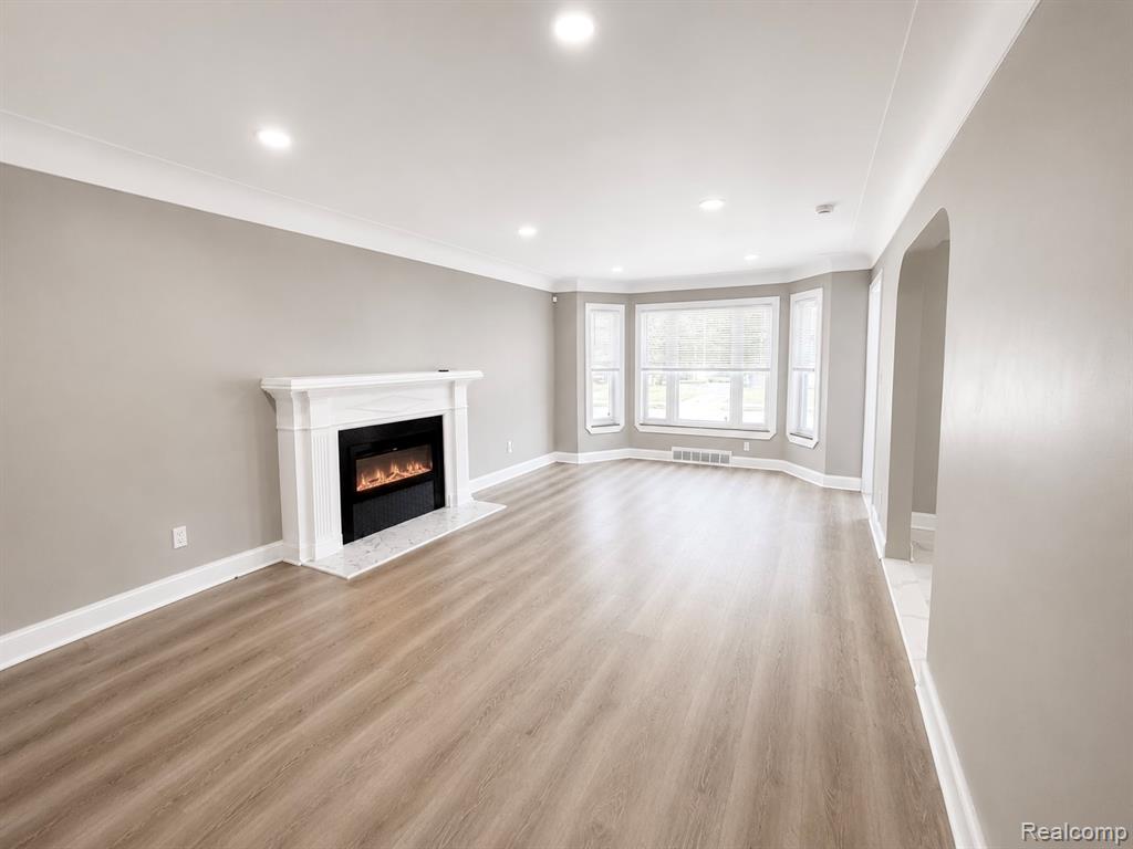 18421 Kentucky Street Property Photo 4