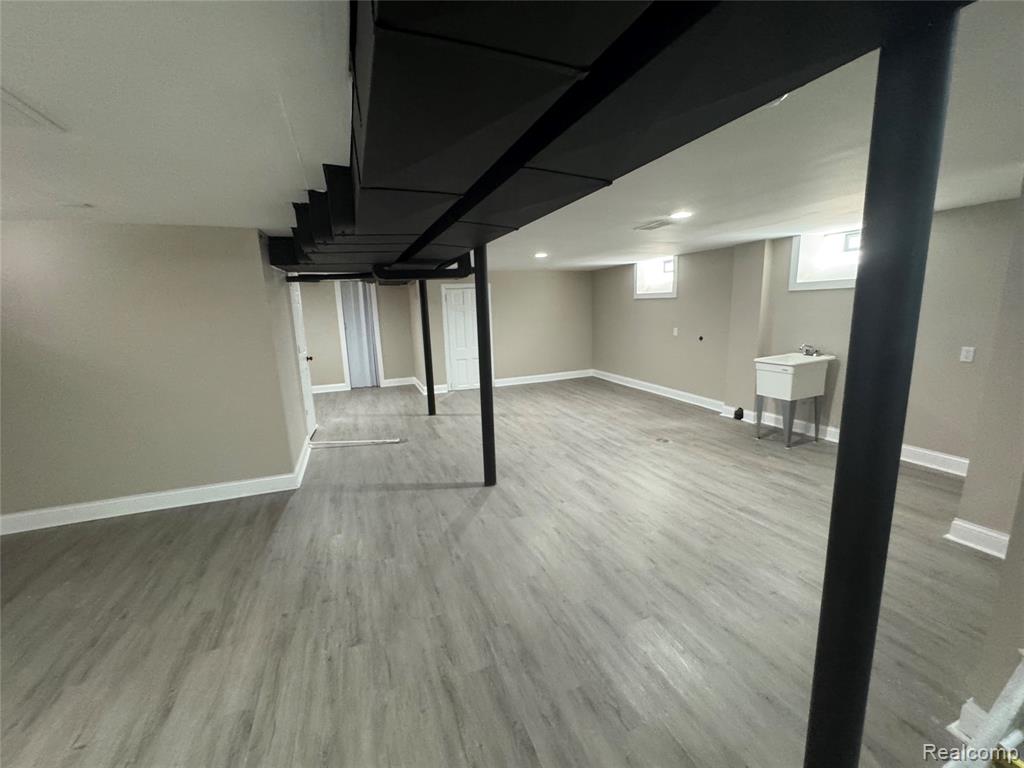 18421 Kentucky Street Property Photo 26