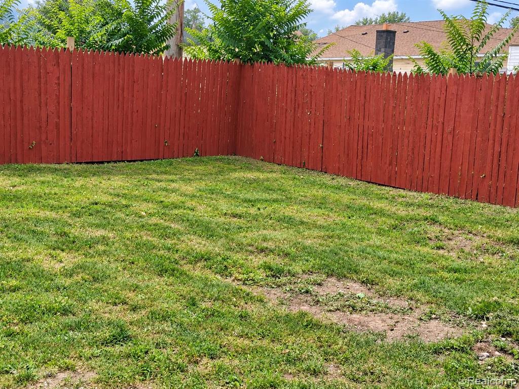 18421 Kentucky Street Property Photo 30