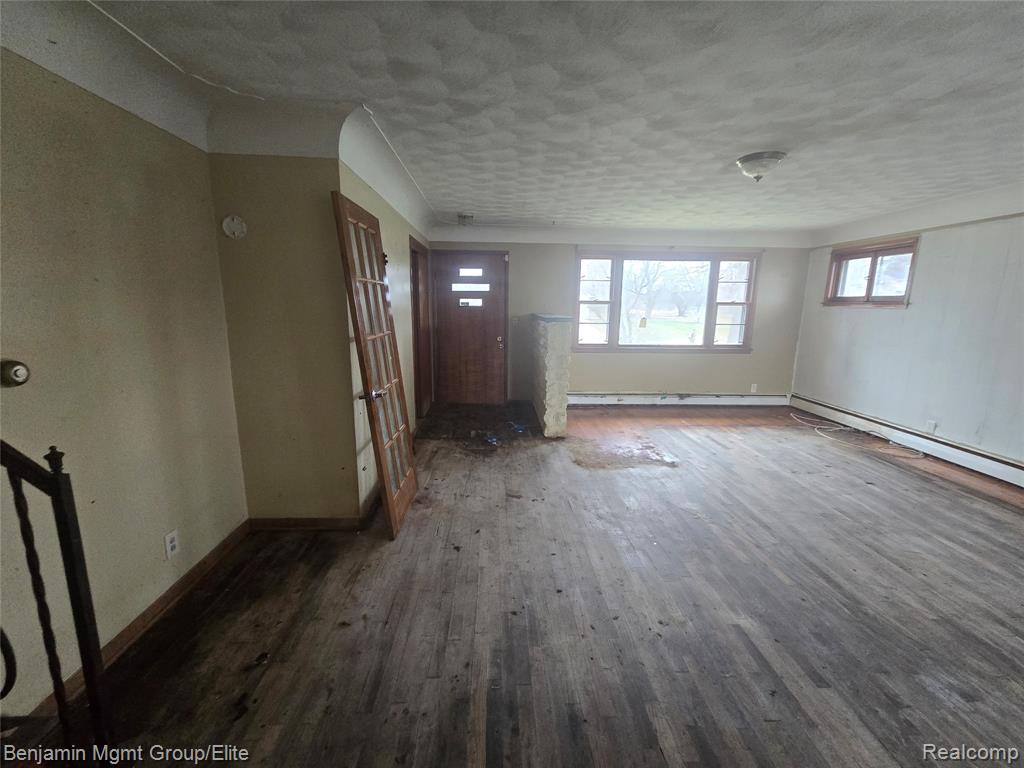 9298 Varodell Drive Property Photo 4