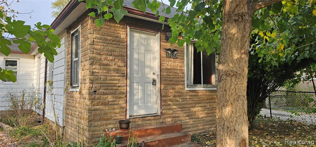 7503 Paige Avenue Property Photo 1