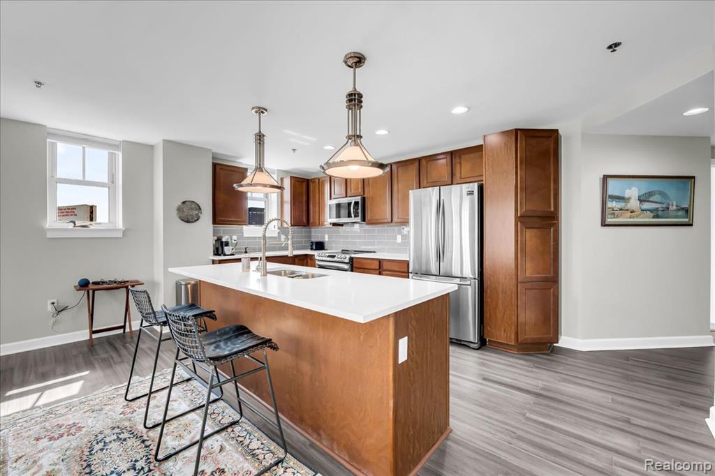 525 W Lafayette Boulevard Property Photo 15