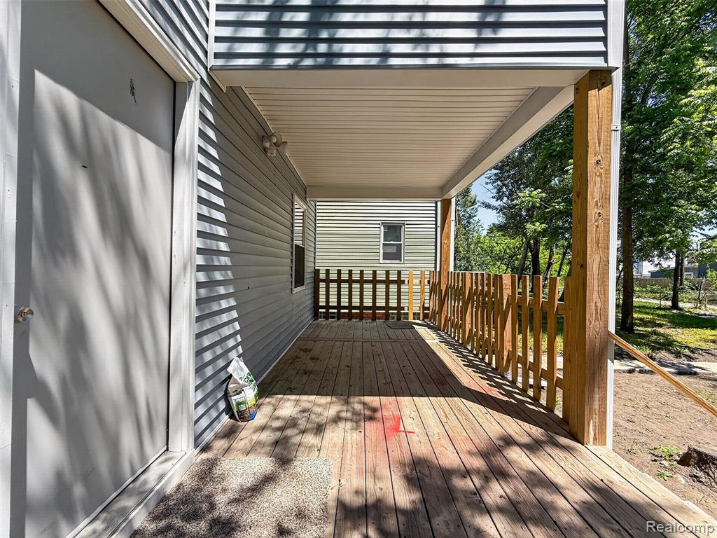 5345 Seebaldt Street Property Photo 29