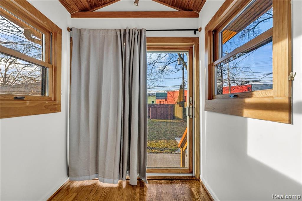 1188 Ruffner Avenue Property Photo 12