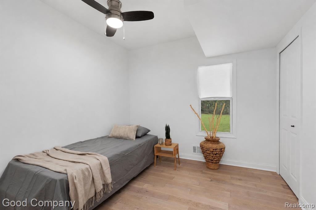 2143 Townsend Street Property Photo 14