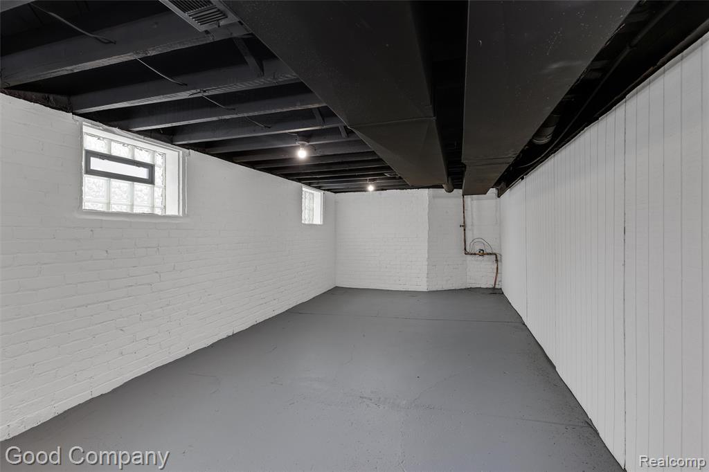 2143 Townsend Street Property Photo 18