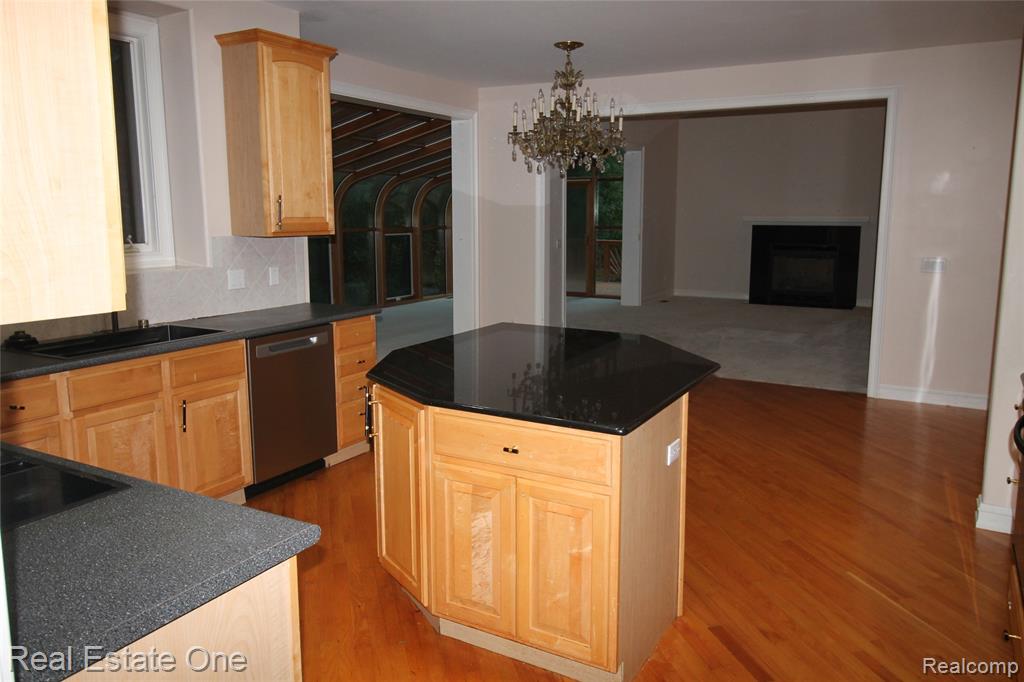3417 Hidden Oaks Lane Property Photo 15