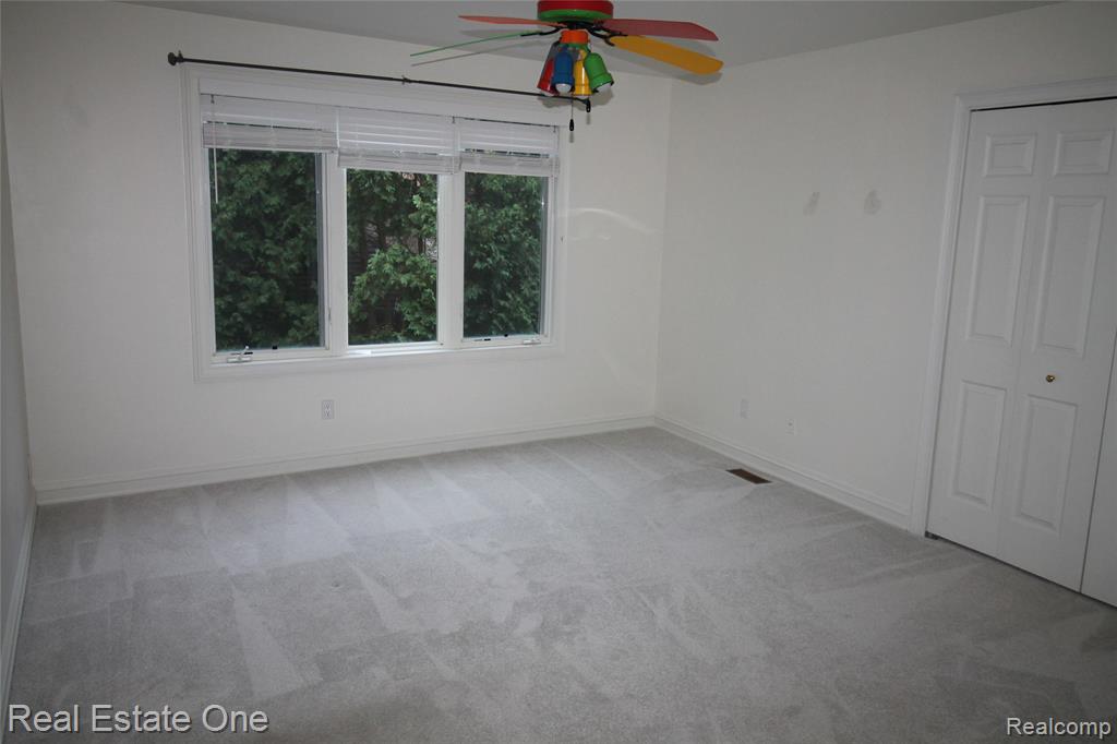3417 Hidden Oaks Lane Property Photo 39