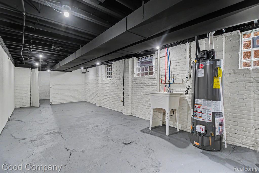 2463 Seyburn Street Property Photo 13