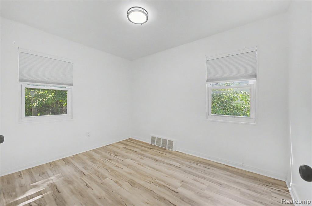 6438 Archdale Street Property Photo 18
