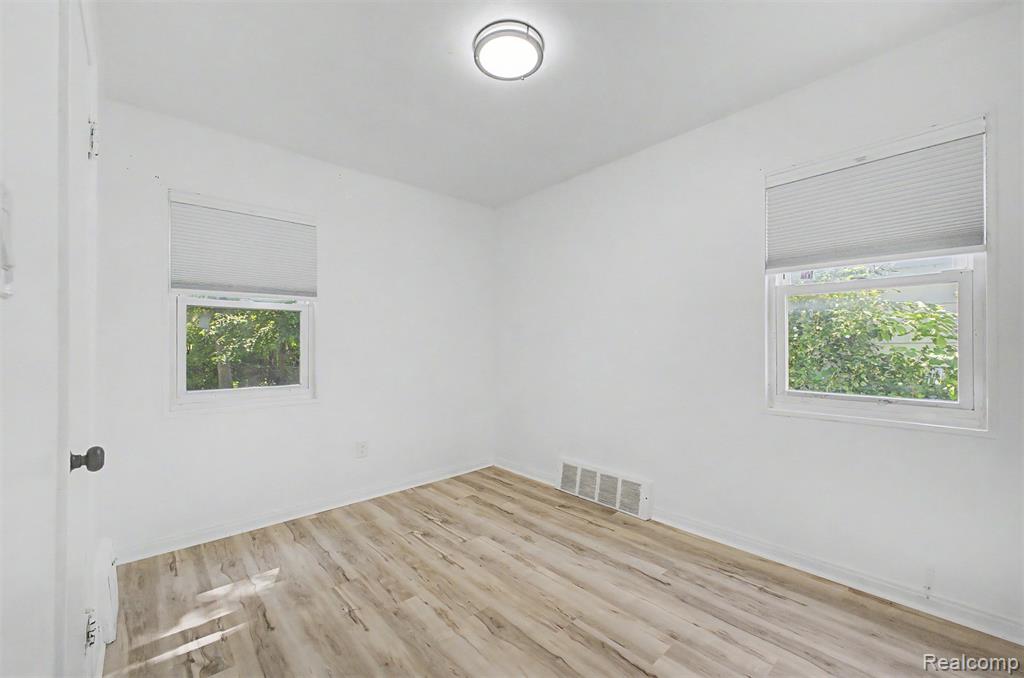 6438 Archdale Street Property Photo 19
