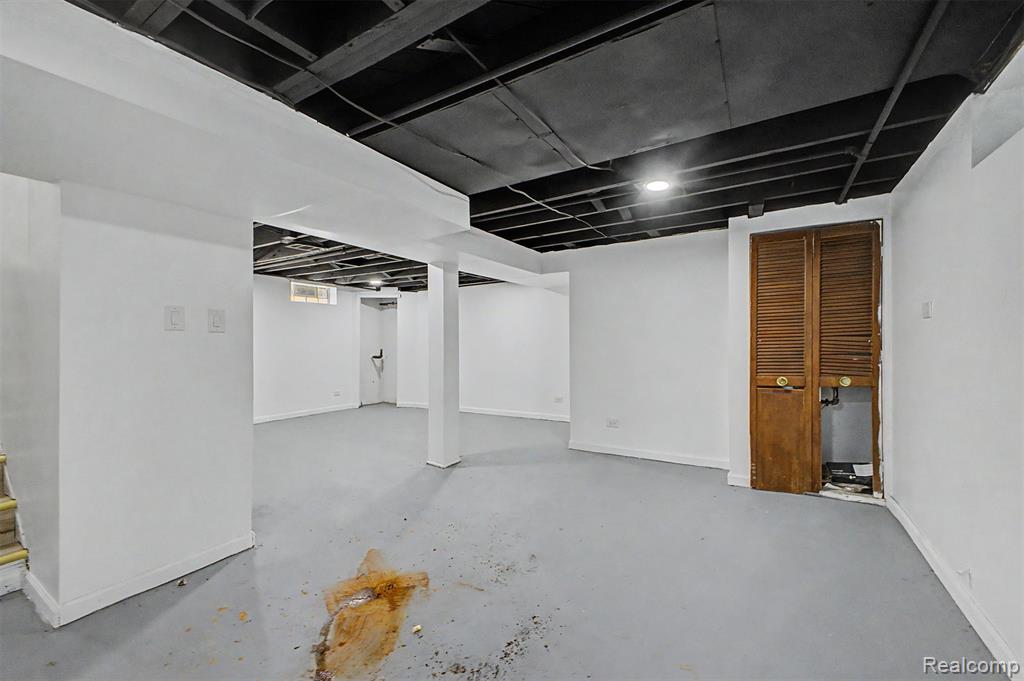 6438 Archdale Street Property Photo 20