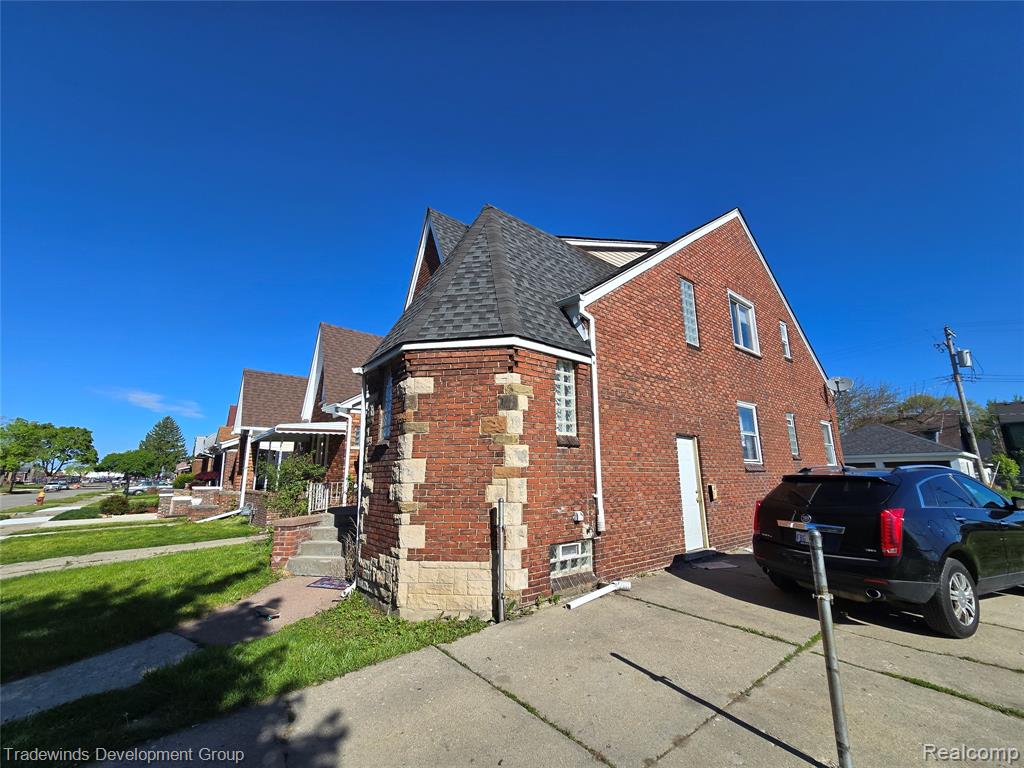 7607 Dobel Street Property Photo 4