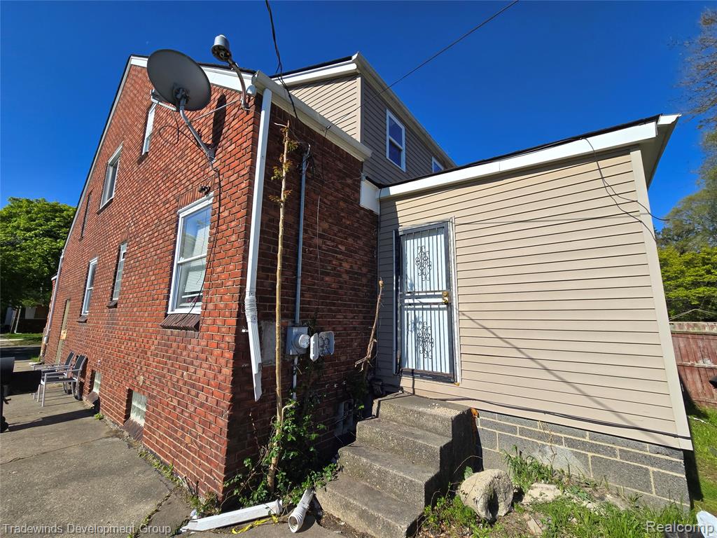 7607 Dobel Street Property Photo 5