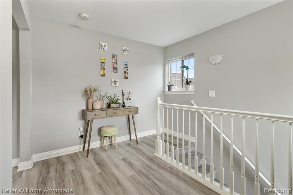 16595 Savor Lane Property Photo 7
