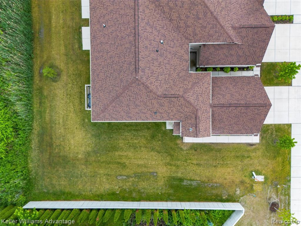 16595 Savor Lane Property Photo 31