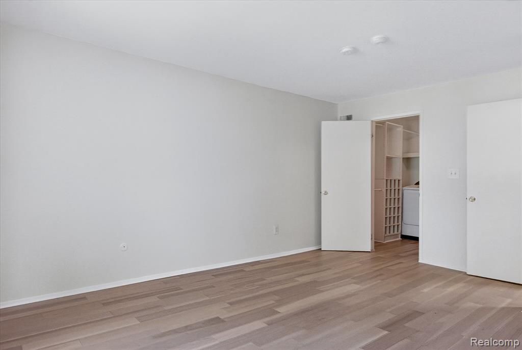 2037 E Franklin Drive Property Photo 20