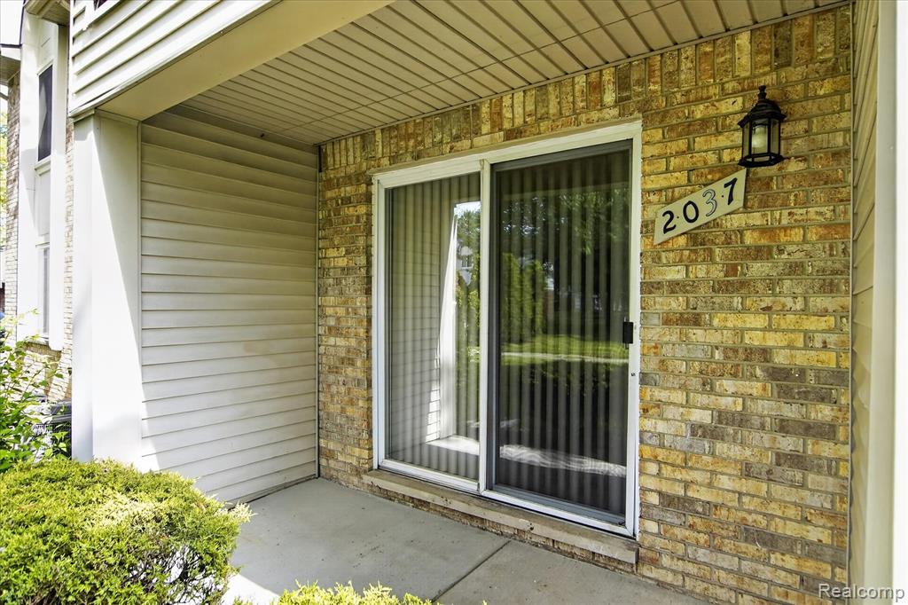 2037 E Franklin Drive Property Photo 35