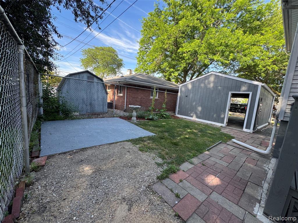 563 Eureka Road Property Photo 3