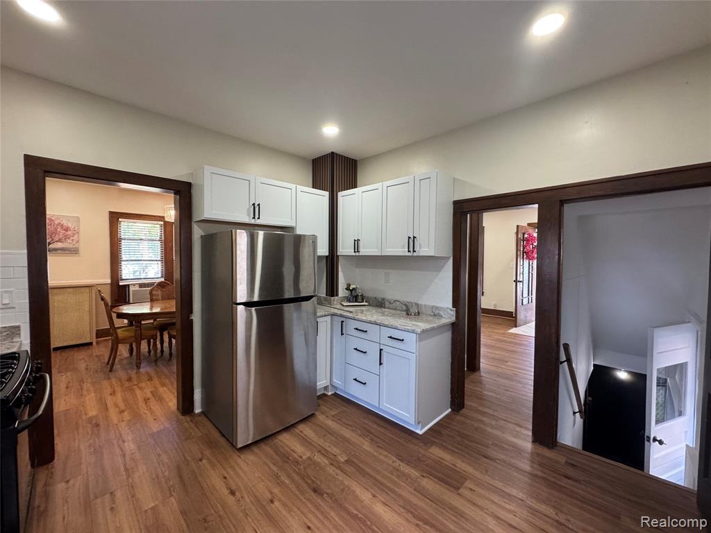 563 Eureka Road Property Photo 6