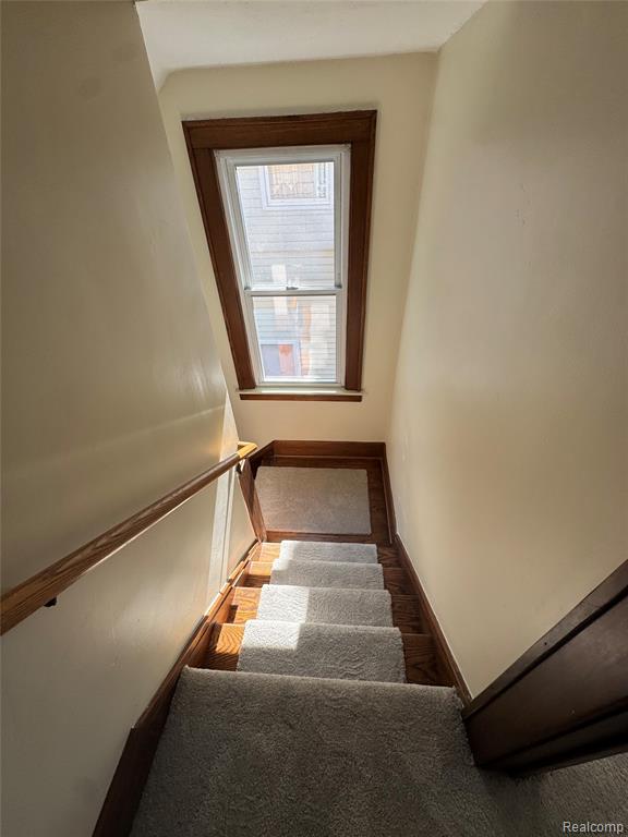 563 Eureka Road Property Photo 17