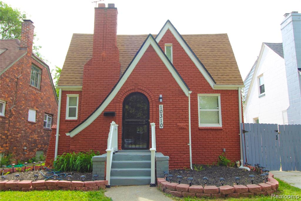 10310 Wayburn Street Property Photo 1