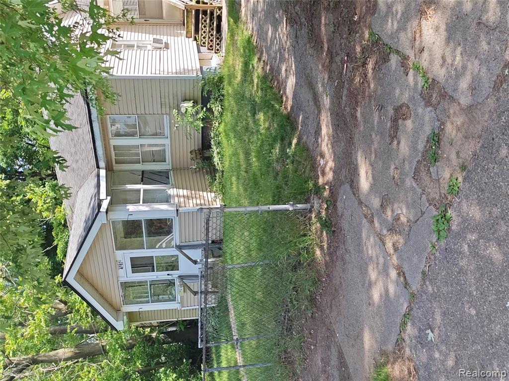 416 Dell Avenue Property Photo 1