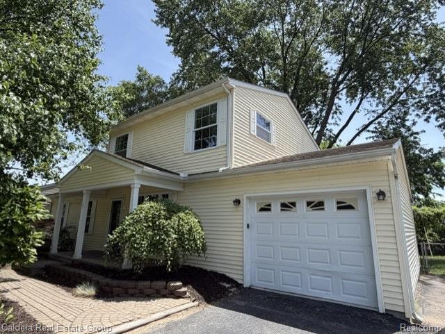 815 Manzano Drive Property Photo 1