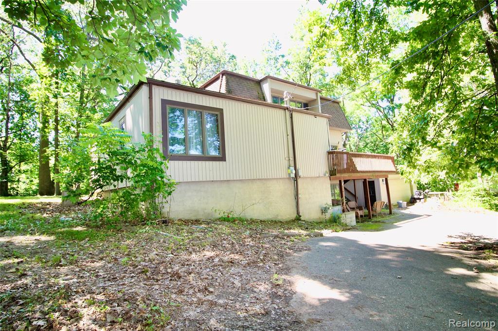 3515 Lahring Property Photo 2