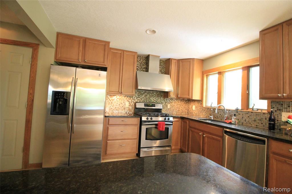 3515 Lahring Property Photo 5