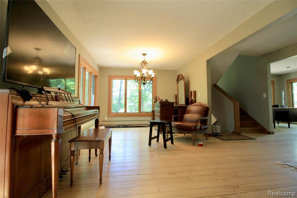 3515 Lahring Property Photo 7