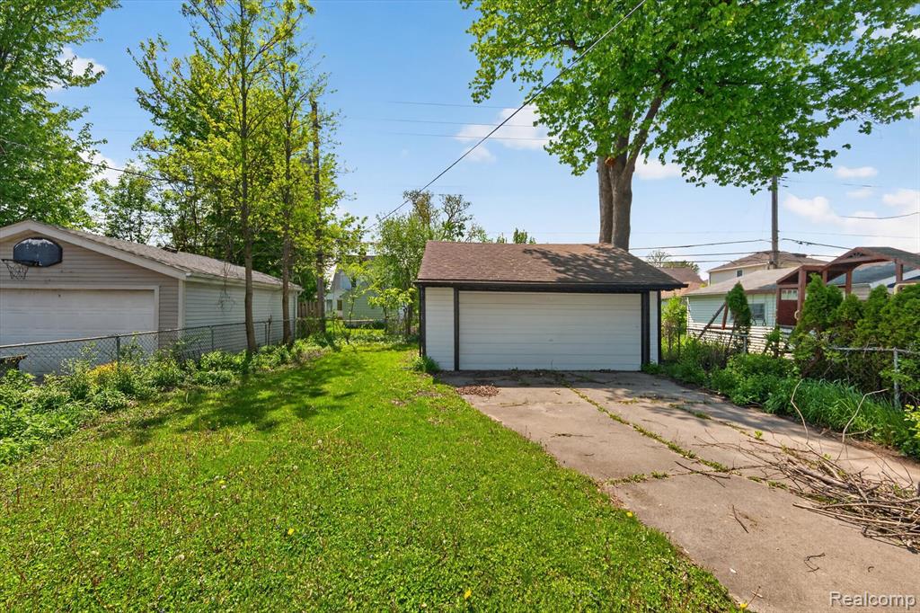 1781 Brys Drive Property Photo 33