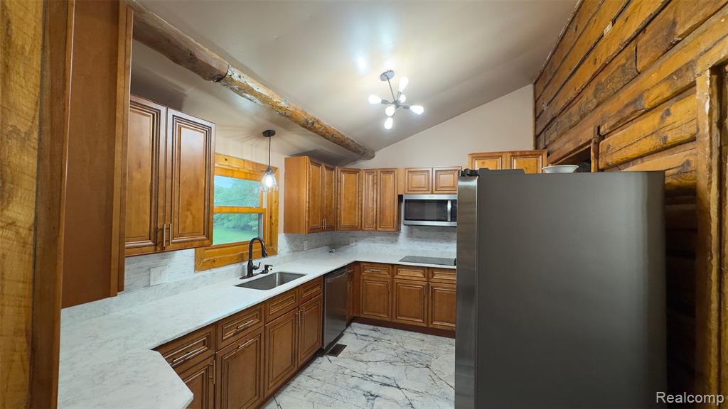 2608 E Sutton Road Property Photo 8