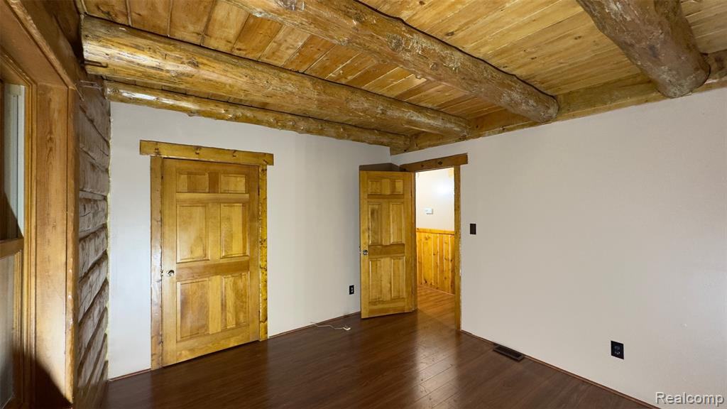 2608 E Sutton Road Property Photo 18