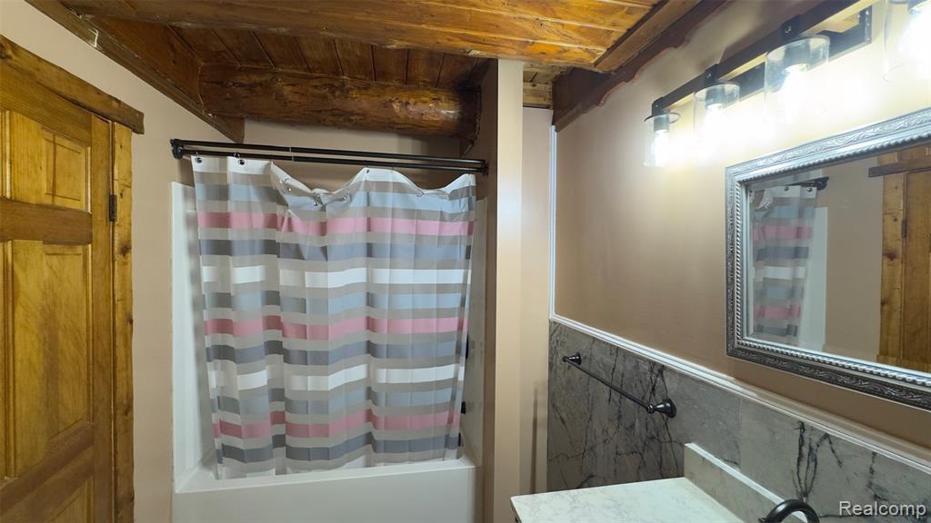 2608 E Sutton Road Property Photo 20