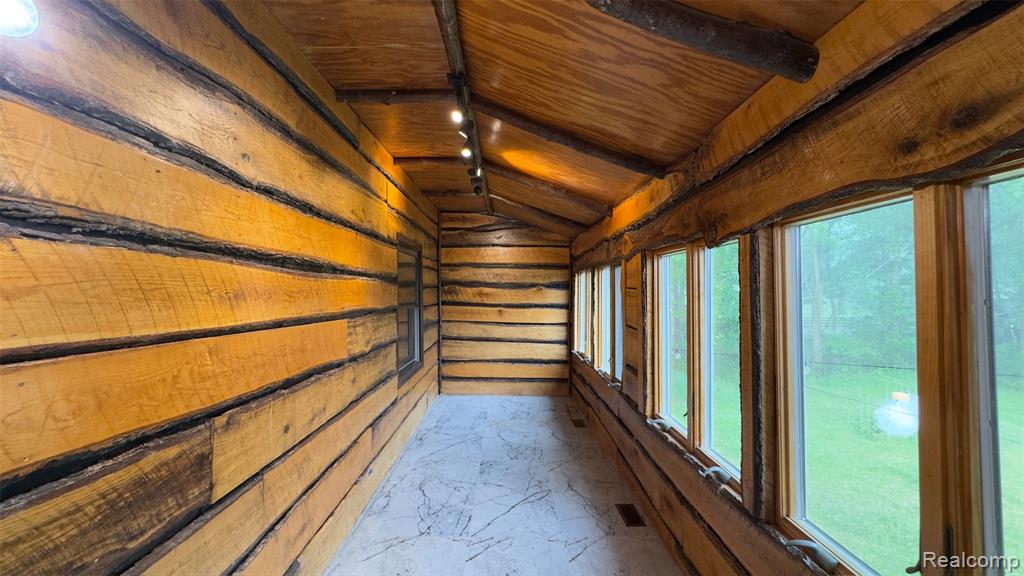 2608 E Sutton Road Property Photo 22