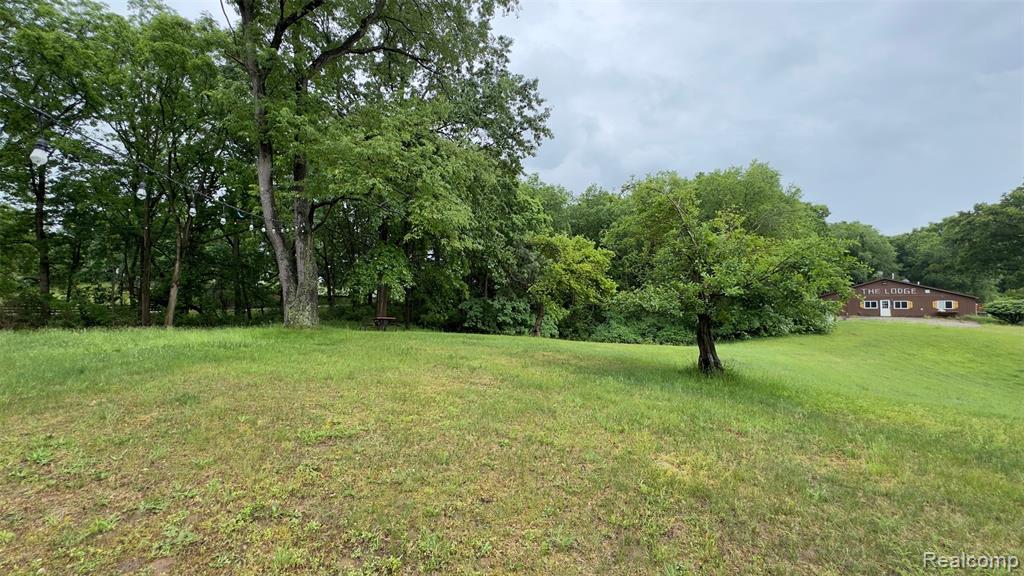2608 E Sutton Road Property Photo 48