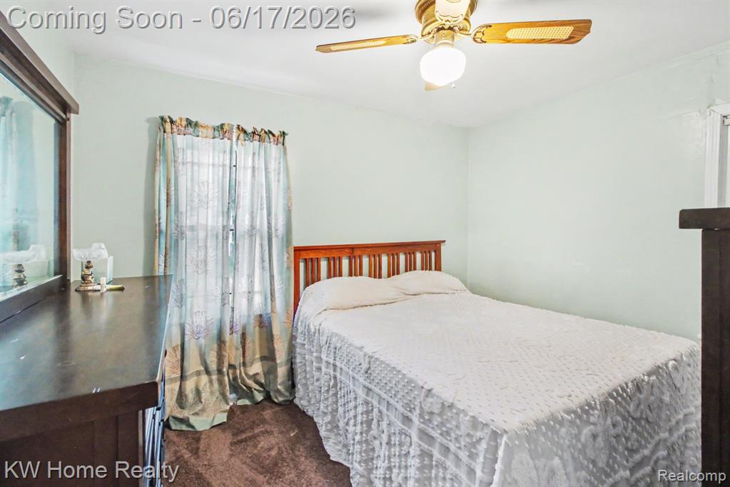 18426 Winthrop Street Property Photo 8