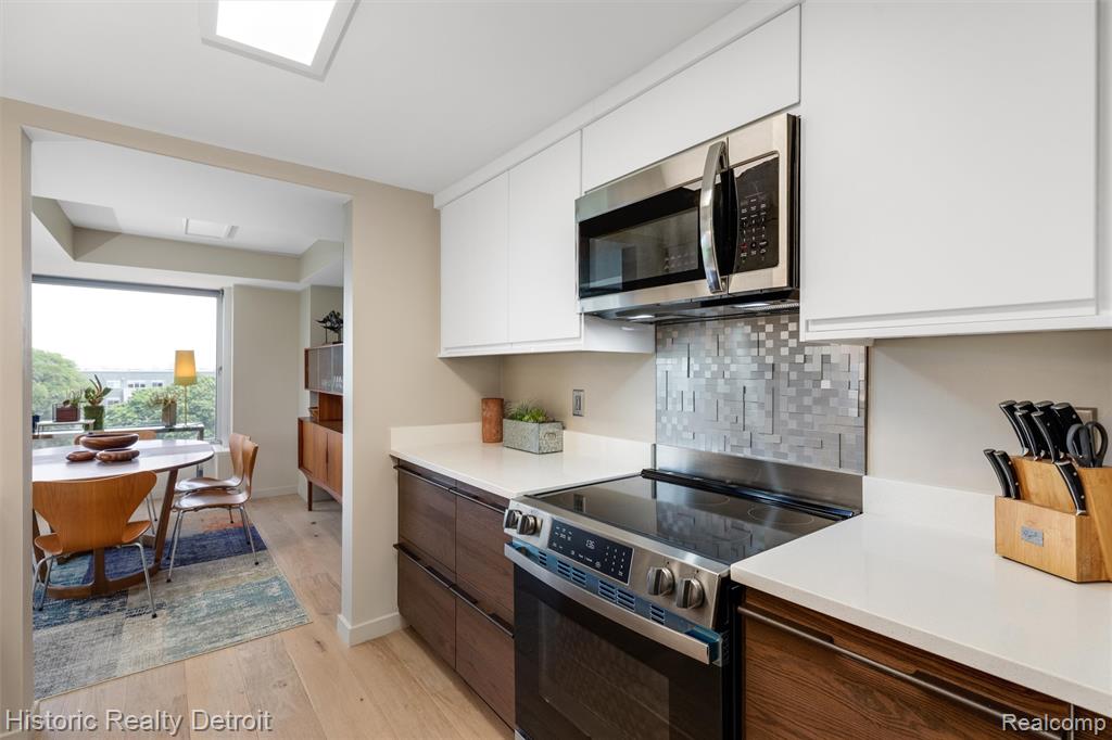 1300 E Lafayette Street Property Photo 6